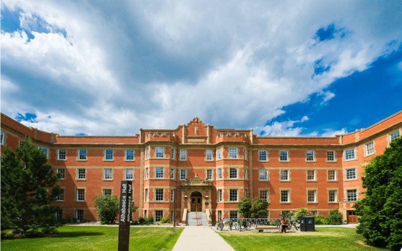 Đại học Alberta (University of Alberta)