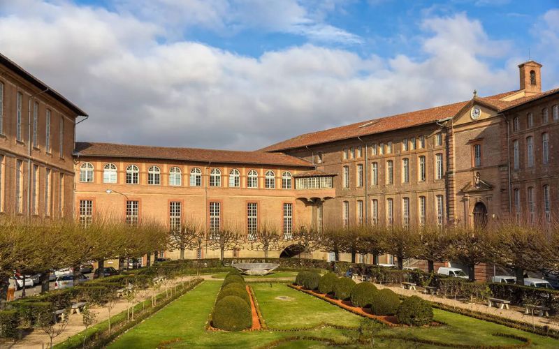 Đại học Toulouse (Toulouse, Pháp)